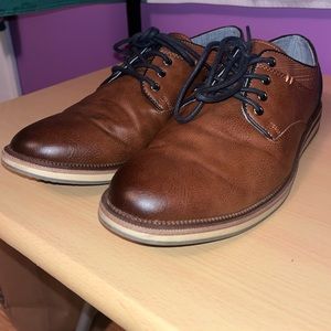 Never worn men’s Sonoma size 10